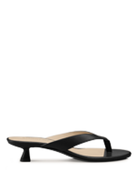 Flat & Low-Heel Sandals